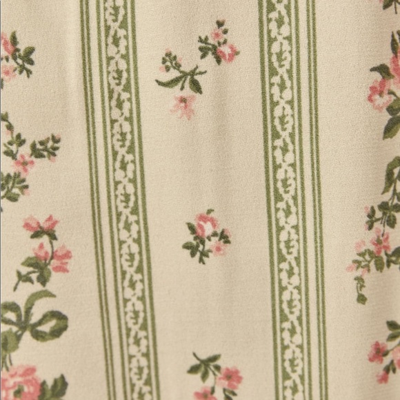 Reformation Zello Dress - Picture 7 of 8